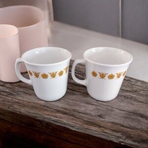 Corning USA Vintage Ceramic Butterfly Gold Mugs (2)